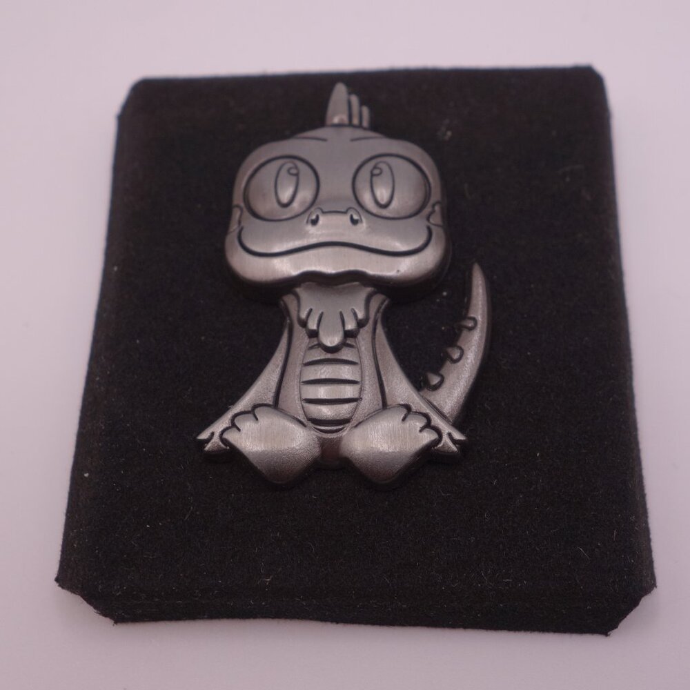 VeeFriends Intuitive Iguana Nickel Limited Edition of 25 Classic Pin